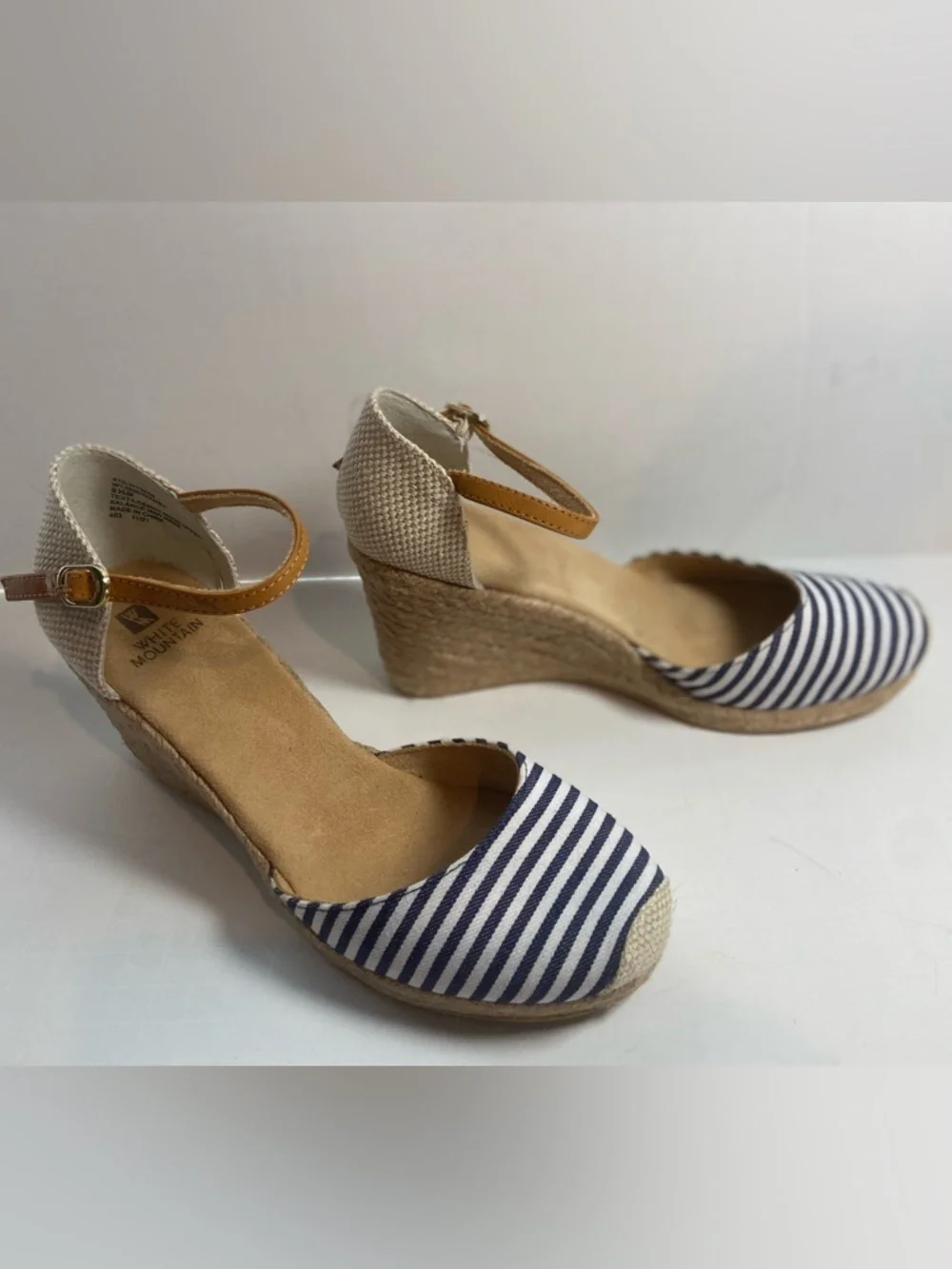 White Mountain~Navy/White Striped Cotton Canvas~Espadrille~Wedge~Sandal~Size 8.5